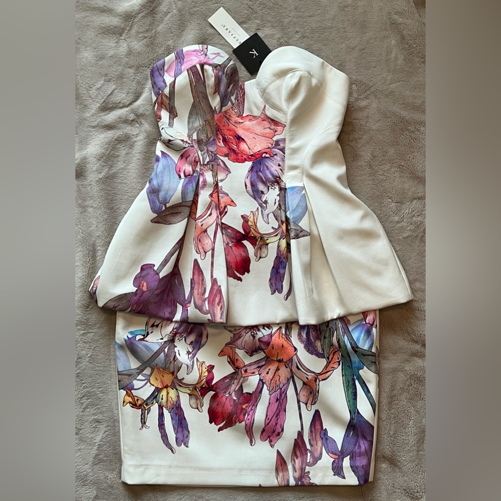 NWT Keepsake NWT Watercolor Floral Peplum Cocktail Dress size Medium